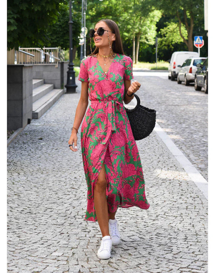 Petra - Elegantní šaty s výstřihem do V a modelujícím střihem