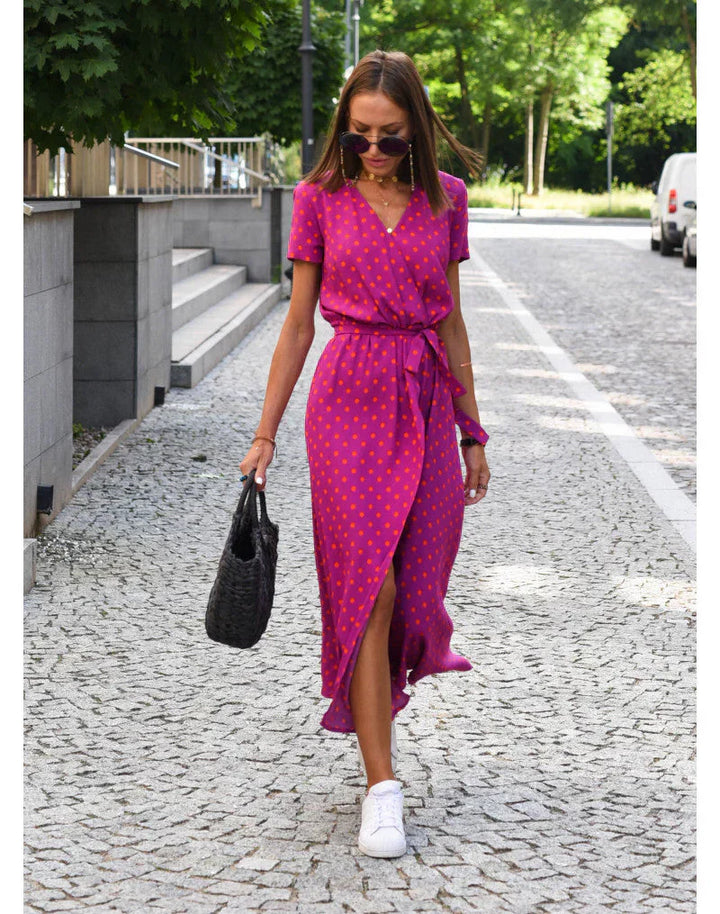 Petra - Elegantní šaty s výstřihem do V a modelujícím střihem